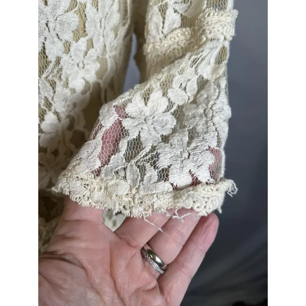 Free‎ People Blouse Womens Small White Lace Floral Peplum Bell Sleeve Boho Sheer